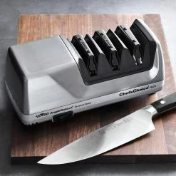 Chef'sChoice 1520 Angle Select Electric Knife Sharpener 8 Chef'sChoice 1520 Angle Select Electric Knife Sharpener -HOMEKEEPING Shop chefs choice 1520 electric knife sharpener alt2 imgz