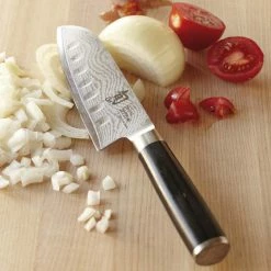 Shun Classic Hollow-Ground Santoku Knife -HOMEKEEPING Shop img74z 38233 WS