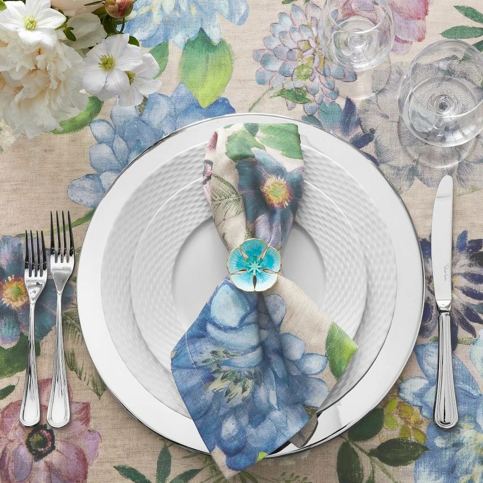 La Vie en Bleu Napkins, Set of 4 4 La Vie en Bleu Napkins, Set of 4 - Image 2