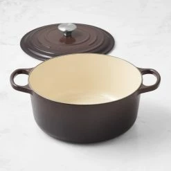 Le Creuset Signature Cast-Iron Round Dutch Oven -HOMEKEEPING Shop le creuset signature round dutch oven 202241 0214 le creuset signature enameled cast iron round oven z