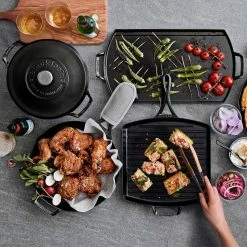 Lodge Blacklock Triple-Seasoned Cast Iron Dutch Oven, 5.2 L. 9 Lodge Blacklock Triple-Seasoned Cast Iron Dutch Oven, 5.2 L. -HOMEKEEPING Shop lodge triple seasoned dutch oven alt2 imgz