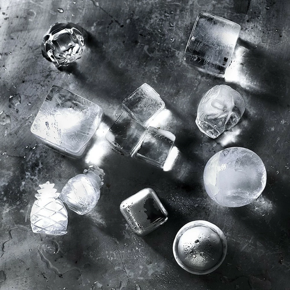 Novelty Ice Mould, Set of 2, Skull 5 Novelty Ice Mould, Set of 2, Skull - Image 3