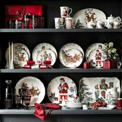 Classic Tartan Napkins, Set of 4 24 Classic Tartan Napkins, Set of 4 -HOMEKEEPING Shop tartan plaid napkin 202214 0015 twas the night nutcracker rectangular serving platter z