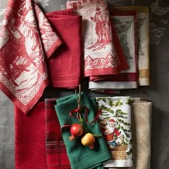 Classic Tartan Napkins, Set of 4 21 Classic Tartan Napkins, Set of 4 -HOMEKEEPING Shop tartan plaid napkin 202214 0047 classic tartan napkins set of 4 z