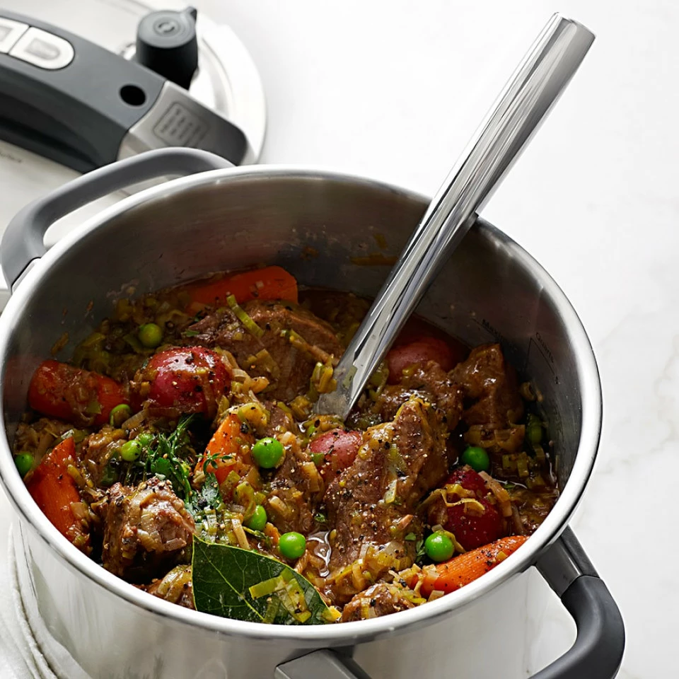 Williams Sonoma Deep Slotted Spoon 5 Williams Sonoma Deep Slotted Spoon - Image 3