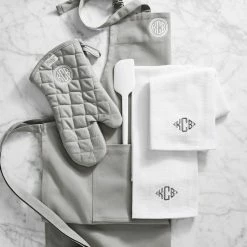 Williams Sonoma Oven Mitt 17 Williams Sonoma Oven Mitt -HOMEKEEPING Shop williams sonoma logo oven mitt 202149 0268 williams sonoma classic solid adult kid aprons z