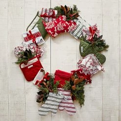 Williams Sonoma Classic Stripe Oven Mitt 10 Williams Sonoma Classic Stripe Oven Mitt -HOMEKEEPING Shop williams sonoma stripe logo oven mitt 202240 0138 williams sonoma classic stripe oven mitt z