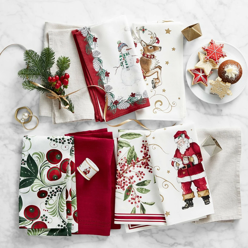 Woodland Berry Napkins, Set of 4 7 Woodland Berry Napkins, Set of 4 - Image 6