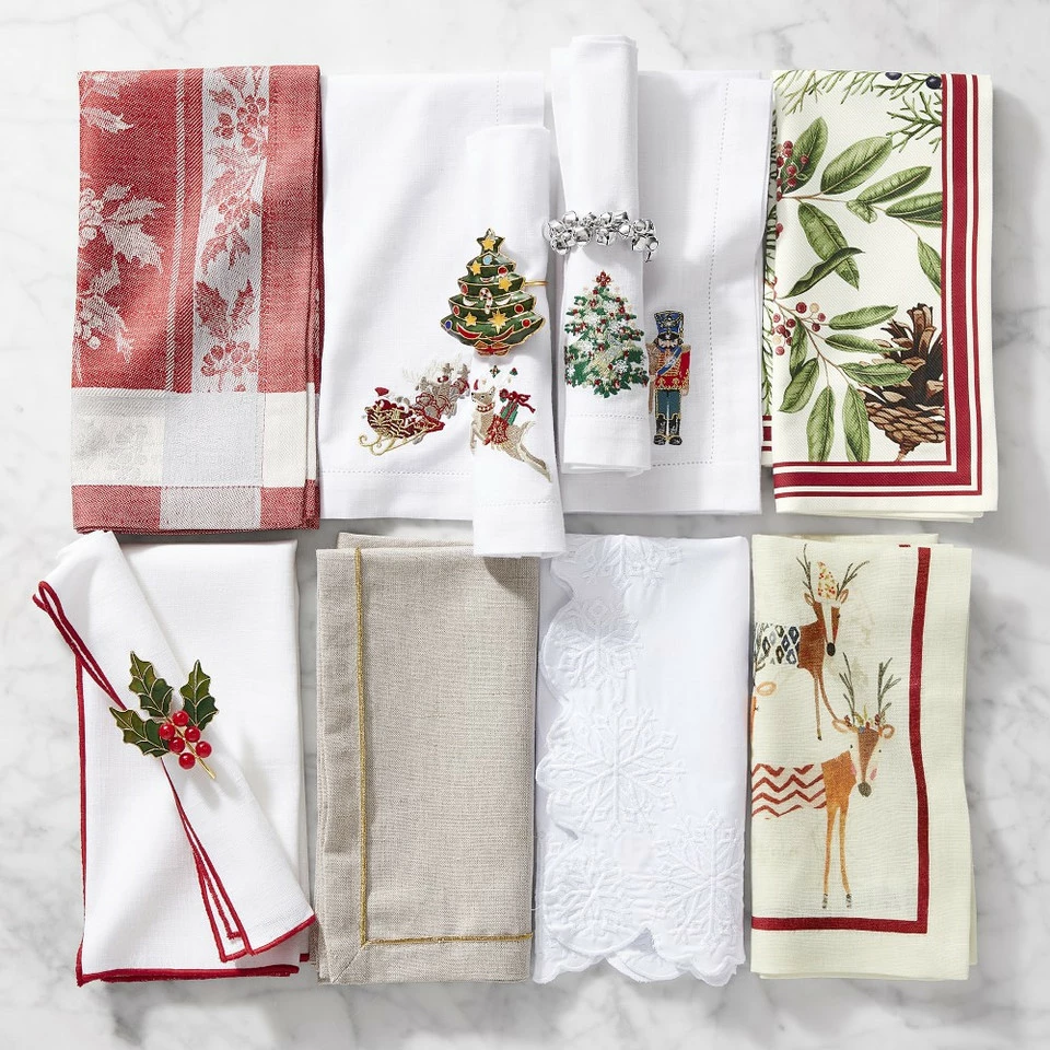 Woodland Berry Napkins, Set of 4 6 Woodland Berry Napkins, Set of 4 - Image 5
