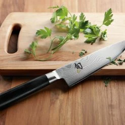 Shun Classic Chef's Knives 9 Shun Classic Chef's Knives -HOMEKEEPING Shop ws shun classic chefs knife 3img